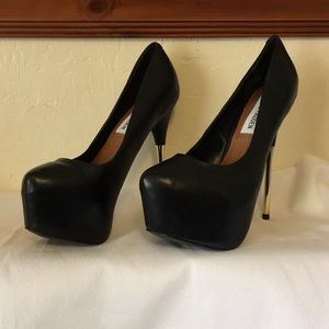 Steve Madden Platform pumps black / gold